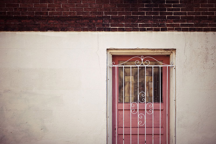 unique doors in downtown savannah