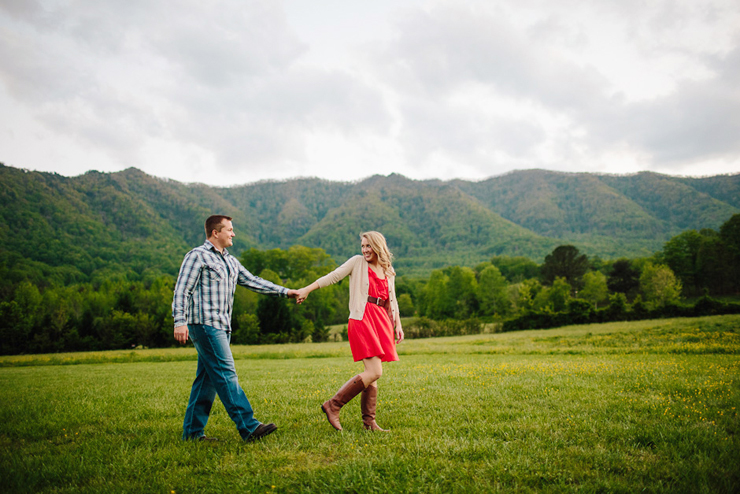 smoky mountain engagement photos