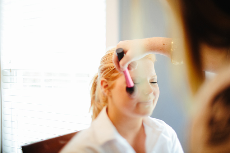 bride amber getting makeup2